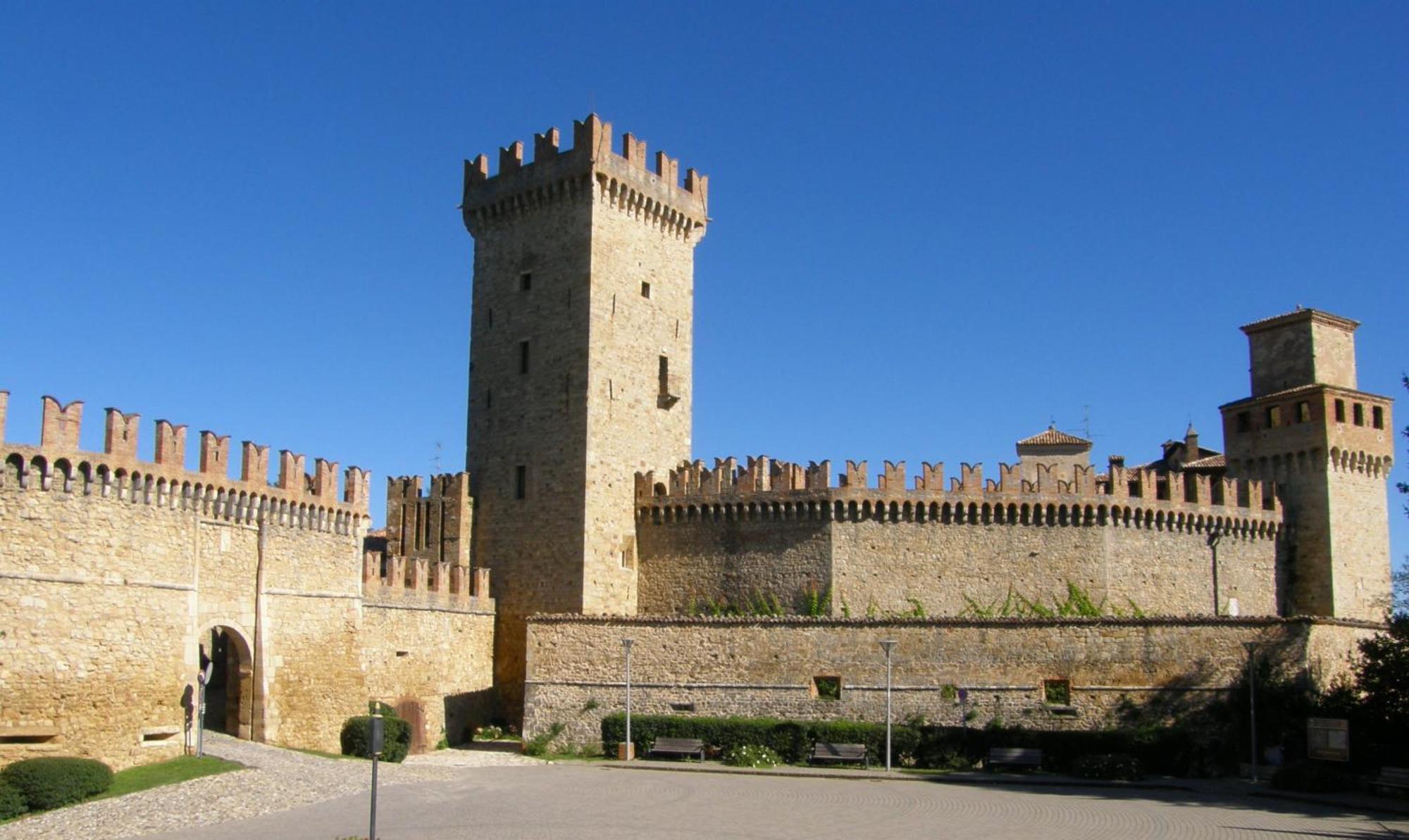 Hotel Castello Di Vigoleno Exterior photo